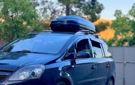 Opel Zafira B, 2005 год, 580 000 рублей, 1 фотография