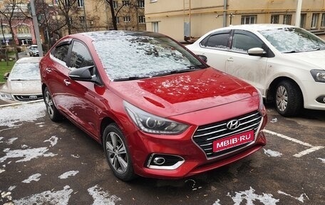 Hyundai Solaris II рестайлинг, 2018 год, 1 300 000 рублей, 1 фотография