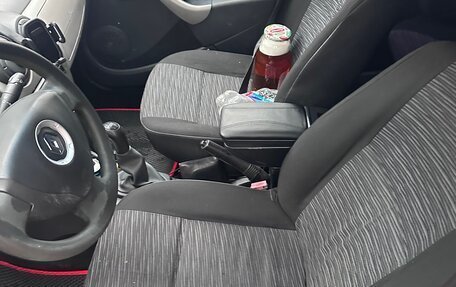 Renault Sandero I, 2010 год, 350 000 рублей, 6 фотография