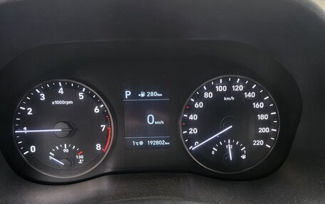 Hyundai Solaris II рестайлинг, 2018 год, 1 300 000 рублей, 15 фотография