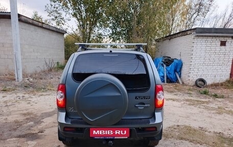 Chevrolet Niva I рестайлинг, 2011 год, 500 000 рублей, 2 фотография