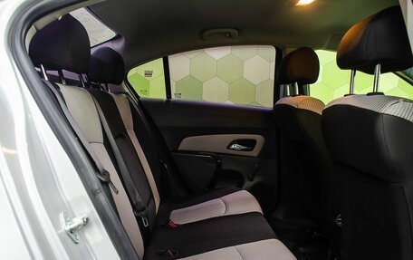 Chevrolet Cruze II, 2013 год, 950 000 рублей, 13 фотография