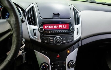 Chevrolet Cruze II, 2013 год, 950 000 рублей, 17 фотография