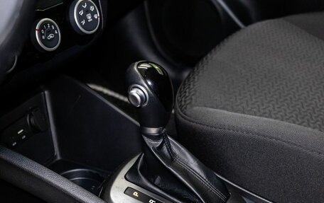 KIA Rio III рестайлинг, 2016 год, 1 250 000 рублей, 23 фотография