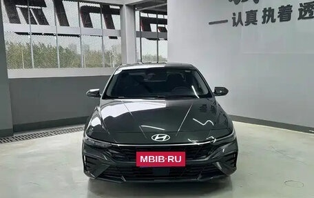 Hyundai Elantra, 2025 год, 1 920 500 рублей, 2 фотография