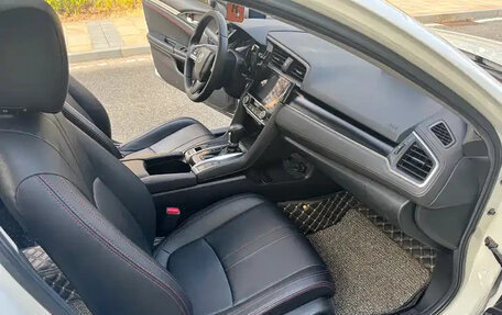 Honda Civic IX, 2019 год, 1 525 586 рублей, 11 фотография