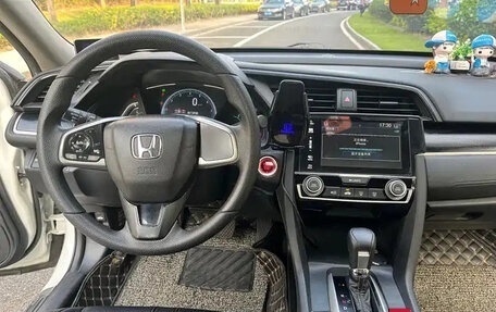 Honda Civic IX, 2019 год, 1 525 586 рублей, 8 фотография