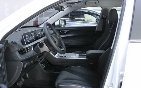 Chery Tiggo 4 I рестайлинг, 2025 год, 2 350 000 рублей, 8 фотография