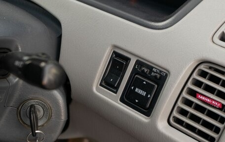 Toyota Nadia, 1999 год, 600 000 рублей, 17 фотография