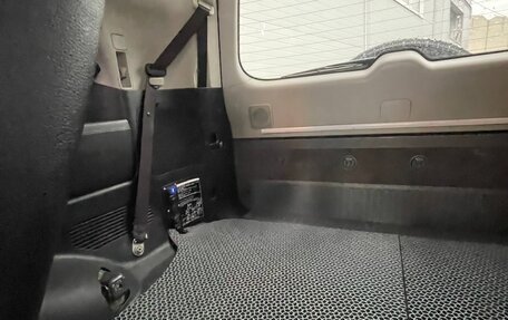 Toyota Land Cruiser 200, 2011 год, 1 850 000 рублей, 14 фотография