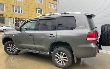 Toyota Land Cruiser 200, 2011 год, 1 850 000 рублей, 27 фотография