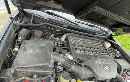 Toyota Land Cruiser 200, 2011 год, 1 850 000 рублей, 17 фотография