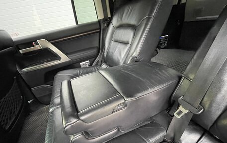 Toyota Land Cruiser 200, 2011 год, 1 850 000 рублей, 38 фотография