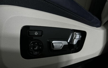 BMW X7, 2018 год, 7 500 000 рублей, 29 фотография