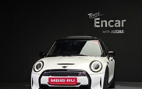 MINI Hatch, 2022 год, 2 380 800 рублей, 3 фотография