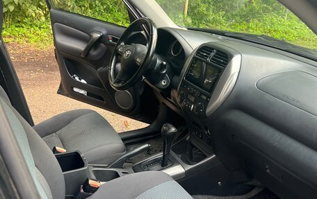 Toyota RAV4, 2003 год, 620 000 рублей, 9 фотография