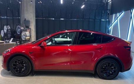 Tesla Model Y I, 2021 год, 4 330 000 рублей, 7 фотография