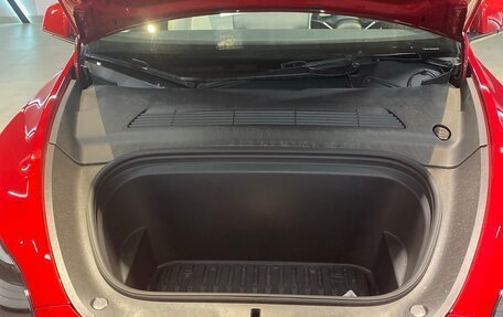 Tesla Model Y I, 2021 год, 4 330 000 рублей, 29 фотография