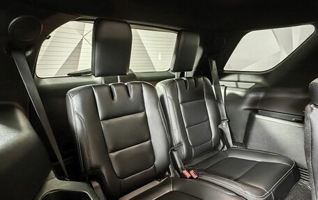 Ford Explorer VI, 2019 год, 3 197 000 рублей, 23 фотография