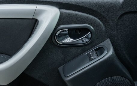 Nissan Terrano III, 2015 год, 984 000 рублей, 18 фотография