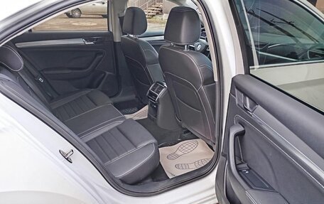 Skoda Superb III рестайлинг, 2024 год, 3 150 000 рублей, 12 фотография