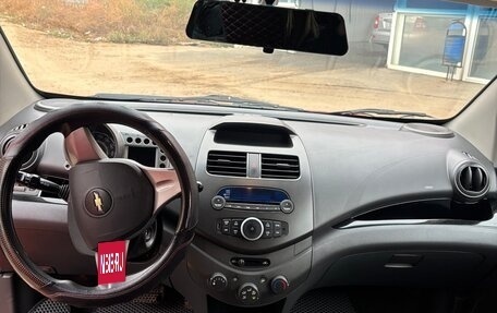 Chevrolet Spark III, 2013 год, 700 000 рублей, 10 фотография