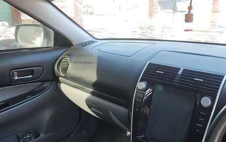 Mazda Atenza II, 2004 год, 600 000 рублей, 8 фотография