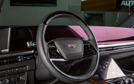 Cadillac Escalade V, 2025 год, 22 298 000 рублей, 11 фотография