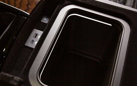 Cadillac Escalade V, 2025 год, 22 298 000 рублей, 20 фотография