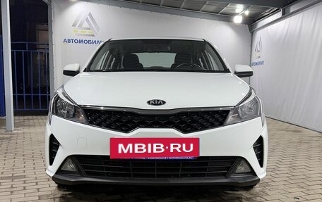 KIA Rio IV, 2020 год, 1 499 000 рублей, 8 фотография