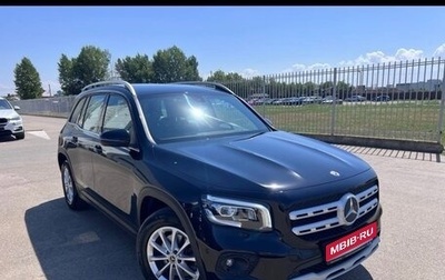 Mercedes-Benz GLB, 2020 год, 3 250 000 рублей, 1 фотография