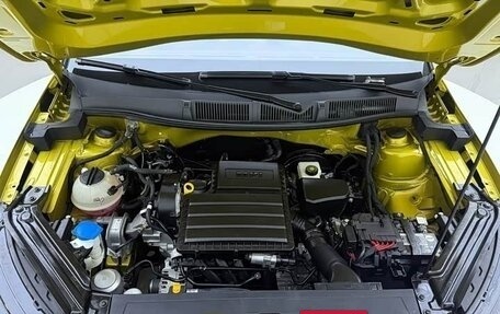 Skoda Kamiq I, 2022 год, 2 020 000 рублей, 19 фотография