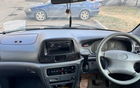 Toyota Town Ace III, 2002 год, 630 000 рублей, 6 фотография