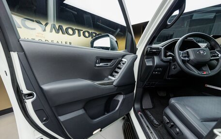 Toyota Land Cruiser, 2025 год, 16 000 000 рублей, 9 фотография