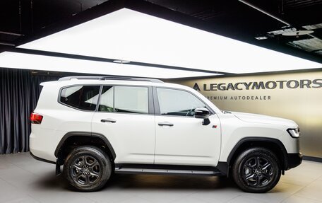 Toyota Land Cruiser, 2025 год, 16 000 000 рублей, 6 фотография