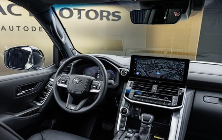 Toyota Land Cruiser, 2025 год, 16 000 000 рублей, 11 фотография