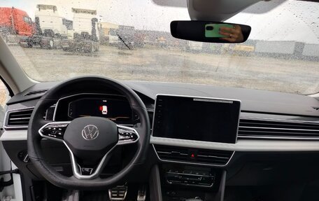 Volkswagen Tiguan II, 2023 год, 4 143 000 рублей, 5 фотография