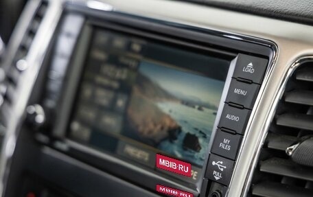 Jeep Grand Cherokee, 2012 год, 1 499 000 рублей, 24 фотография