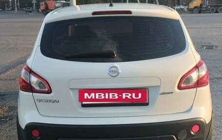 Nissan Qashqai, 2010 год, 700 000 рублей, 3 фотография