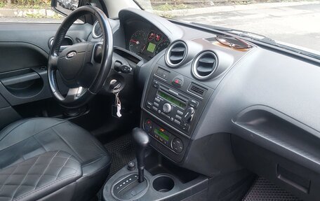 Ford Fiesta, 2006 год, 500 000 рублей, 6 фотография