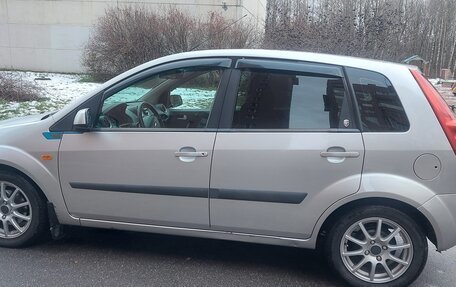 Ford Fiesta, 2006 год, 500 000 рублей, 3 фотография