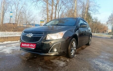 Chevrolet Cruze II, 2014 год, 750 000 рублей, 3 фотография