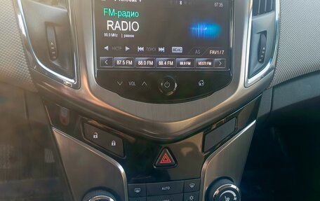 Chevrolet Cruze II, 2014 год, 750 000 рублей, 19 фотография