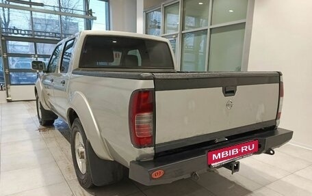 Nissan NP300, 2012 год, 850 000 рублей, 5 фотография