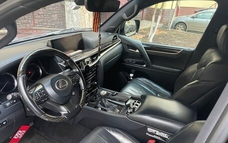 Lexus LX III, 2018 год, 5 990 000 рублей, 9 фотография