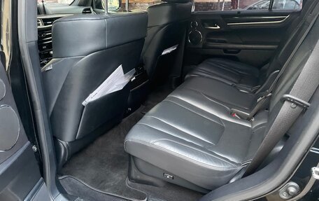 Lexus LX III, 2018 год, 5 990 000 рублей, 13 фотография