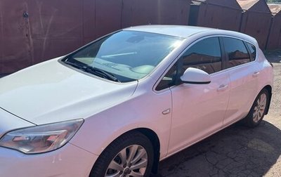 Opel Astra J, 2011 год, 650 000 рублей, 1 фотография