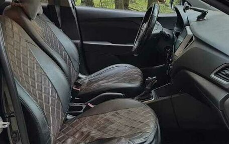 Hyundai Solaris II рестайлинг, 2017 год, 1 100 000 рублей, 8 фотография