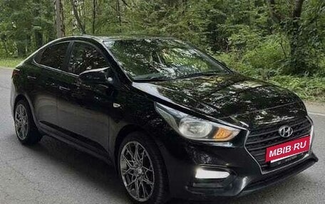 Hyundai Solaris II рестайлинг, 2017 год, 1 100 000 рублей, 13 фотография