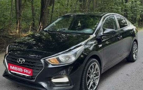 Hyundai Solaris II рестайлинг, 2017 год, 1 100 000 рублей, 11 фотография